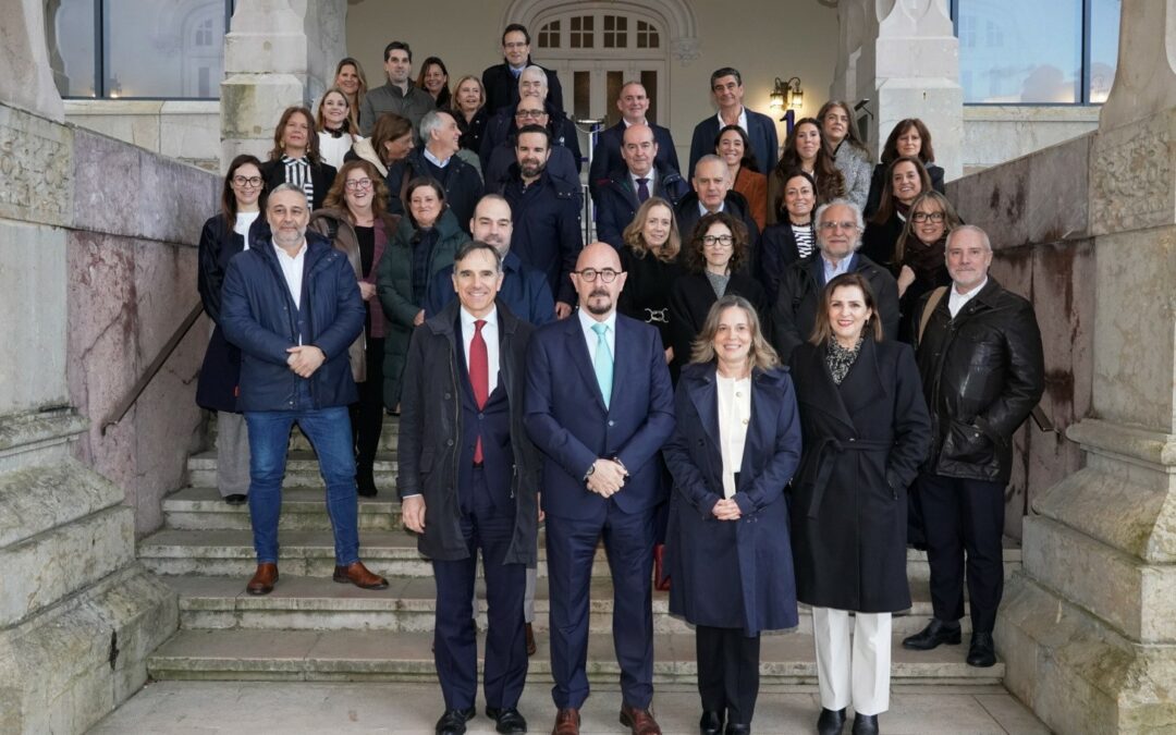Sanidad y Farmaindustria analizan la nueva regulación farmacéutica y la salud digital en el XXV Foro CCAA-Farmaindustria